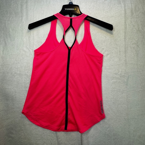 Under Armour Tank Top Womens Size Small Pink Breast Cancer Awareness Y2K - Picture 6 of 6